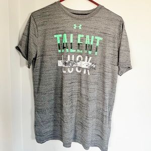 Under Armour youth, extra large, loose fit T-shirt